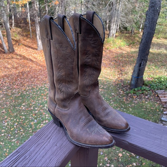 Justin Cowboy Boots - Picture 5 of 7